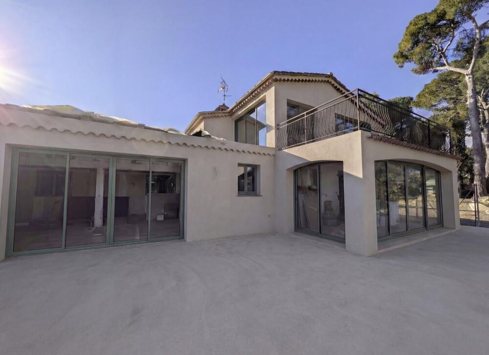 � vendre  Villa Antibes (06600)