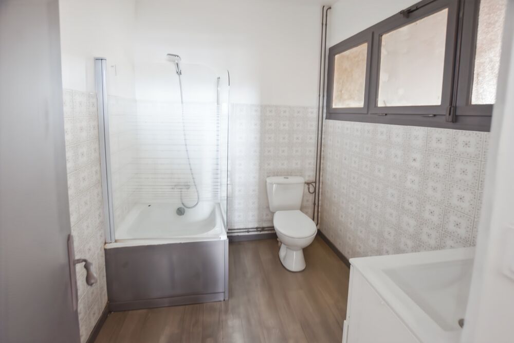 Vente Immeuble Immeuble de rapport  à vendre ANTULLY de 182.17 m2 (71) Antully