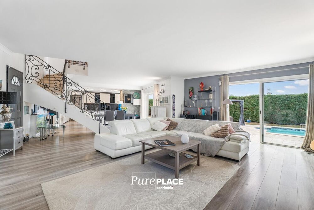 � vendre  Maison Antibes (06600)