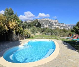  Maison � vendre 7 pi�ces 205 m�