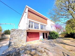  Propri�t�/ch�teau � vendre 8 pi�ces 168 m�