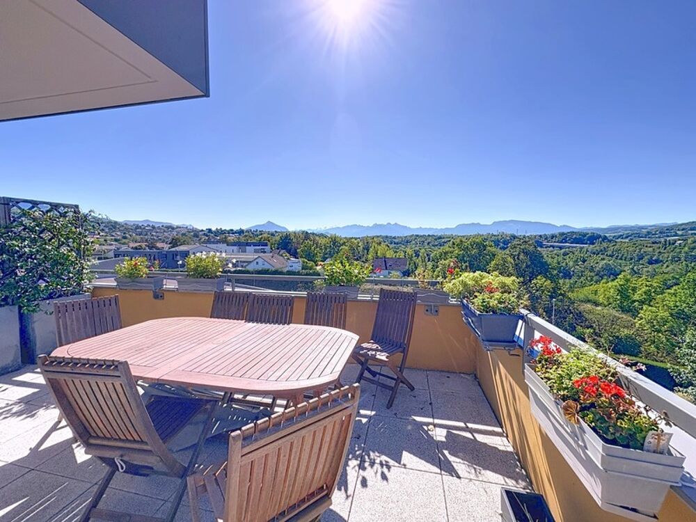 Vente Appartement Appartement à vendre 5 pièces Attique à VETRAZ MONTHOUX (74) Annemasse