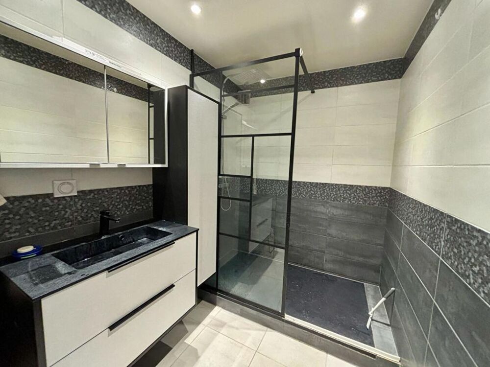 Appartement 4 pièces - 77 m² - Résidence Saint Benin à Nevers - Ascenseur - Balcon - Parking - 3 chambres