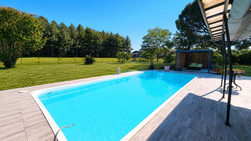 Maison 225 m2 - PISCINE - 26 915 m² de terrain - Dépendances