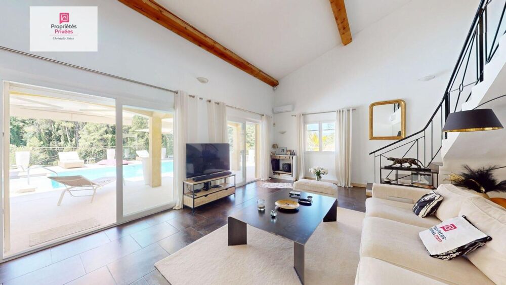 � vendre  Maison Montauroux (83440)