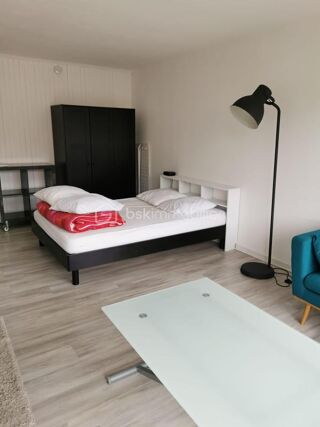  Appartement à louer 1 pièce 25 m²