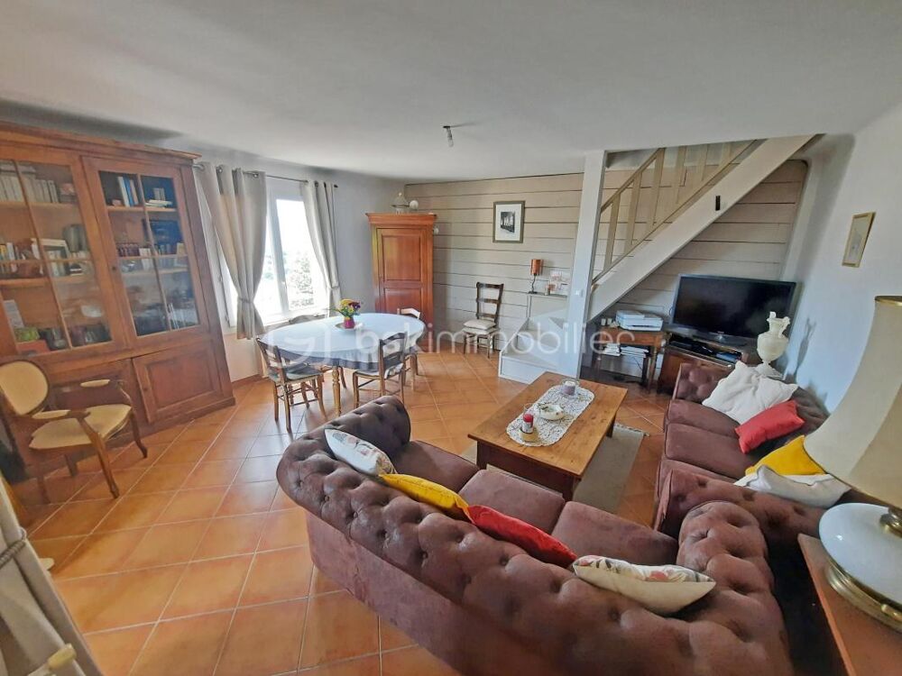 Vente Maison Maison de village 'clés-en-mains' 114 m² utiles + parking Bagnols en foret