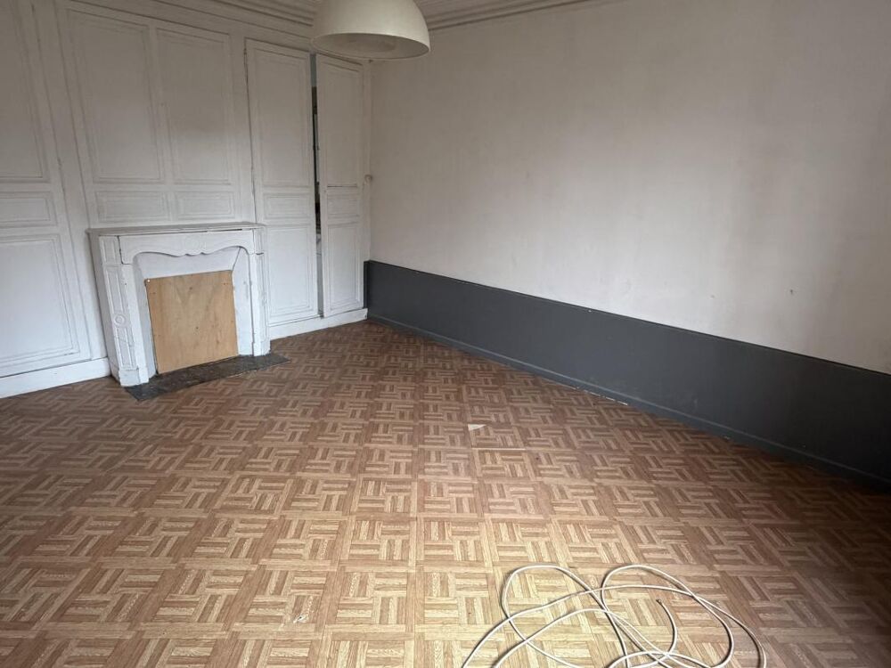 Vente Maison Maison 108m2 3 chambres -93m2 de combles aménageables -581m2 de terrain- Sours- 1O minutes Chartres Sours