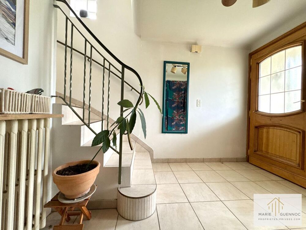 Maison de 90m2 (4 pièces) avec double garage, atelier et cave à Basse-Goulaine
