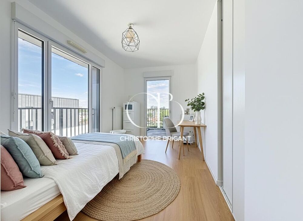 à vendre  Appartement Villejuif (94800)