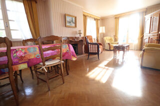  Maison à vendre 7 pièces 138 m²