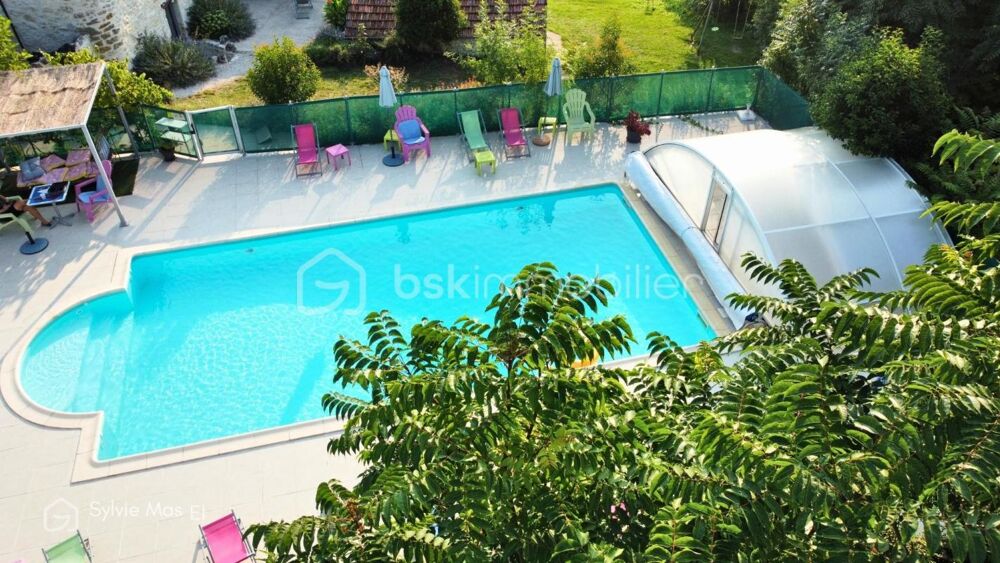 Un Domaine de Caractère au Coeur du Quercy Blanc - Gîtes - piscine