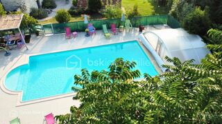  Maison à vendre 15 + pièces 390 m²