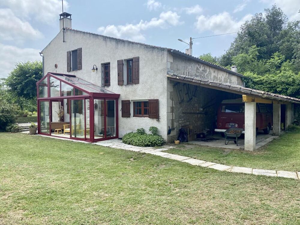 Vente Maison Maison de Campagne  à Bords REF 432907CRIT  EXCLUSIVITE Bords