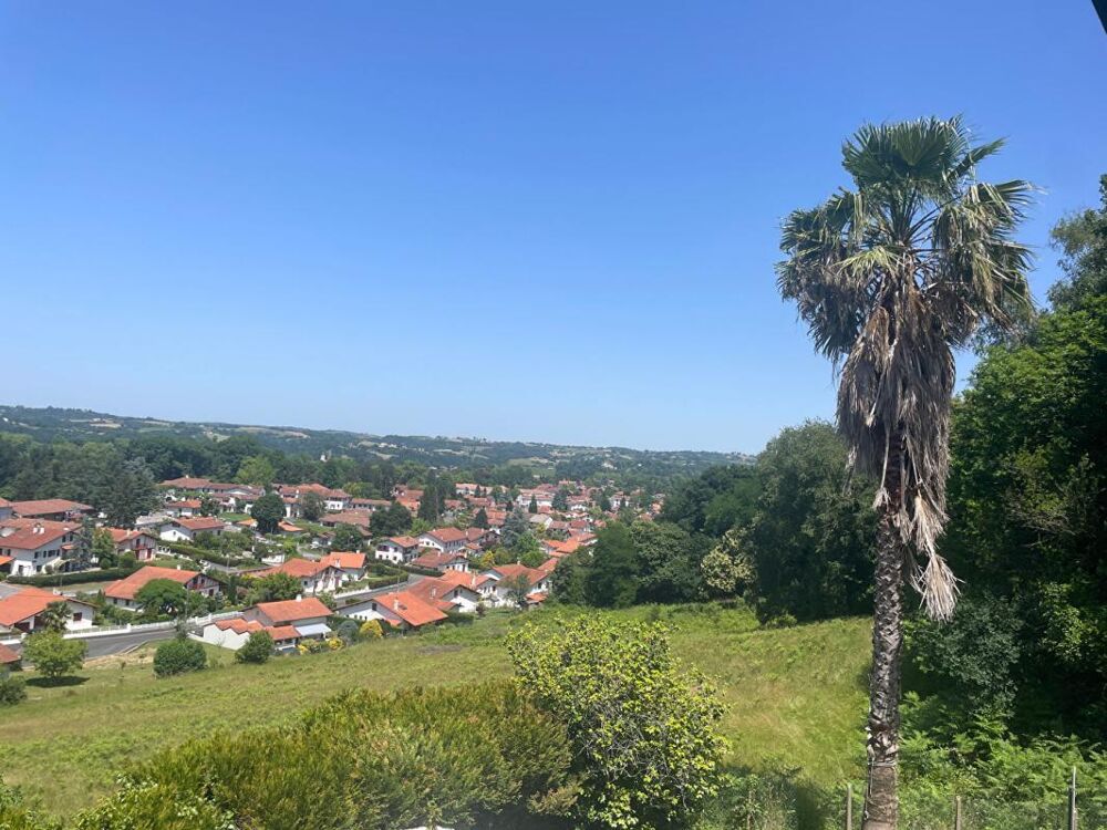 � vendre  Maison Cambo-les-Bains (64250)