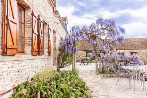   Propriété d'Agrément à vendre, Gîtes, Chambre d'hôtes Maison - 7 pièce(s) - 245 m²