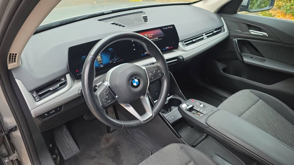 X1 sDrive 18i 140 DKG7 Base - Automatique Entretien constructeu 2023 occasion 95000 Cergy