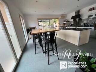  Villa  vendre 6 pices 188 m