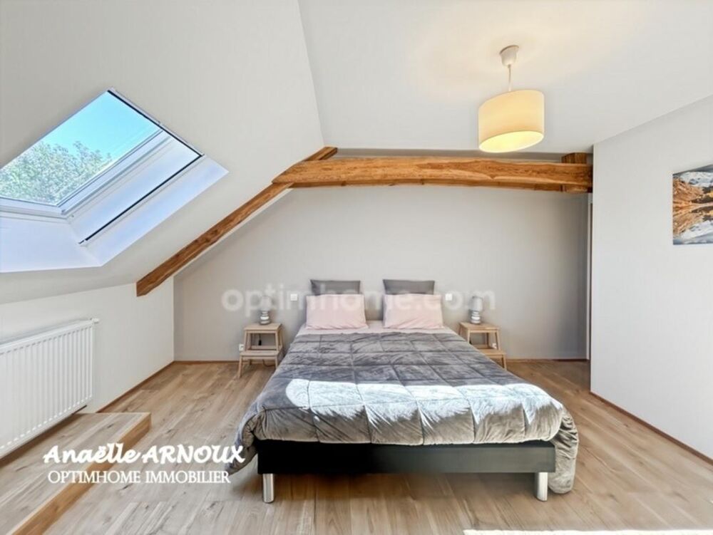 à vendre  Maison Saint-Jean-Saint-Nicolas (05260)
