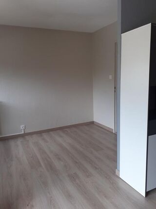  Appartement � louer 1 pi�ce 24 m�