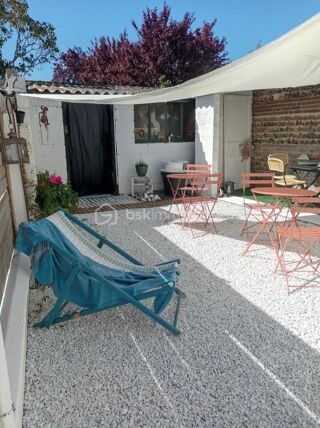  Immeuble � vendre 2 pi�ces 98 m�