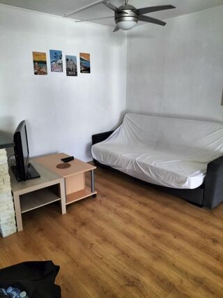  Appartement à louer 2 pièces 36 m²