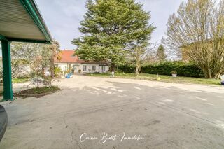  Villa � vendre 8 pi�ces 320 m�