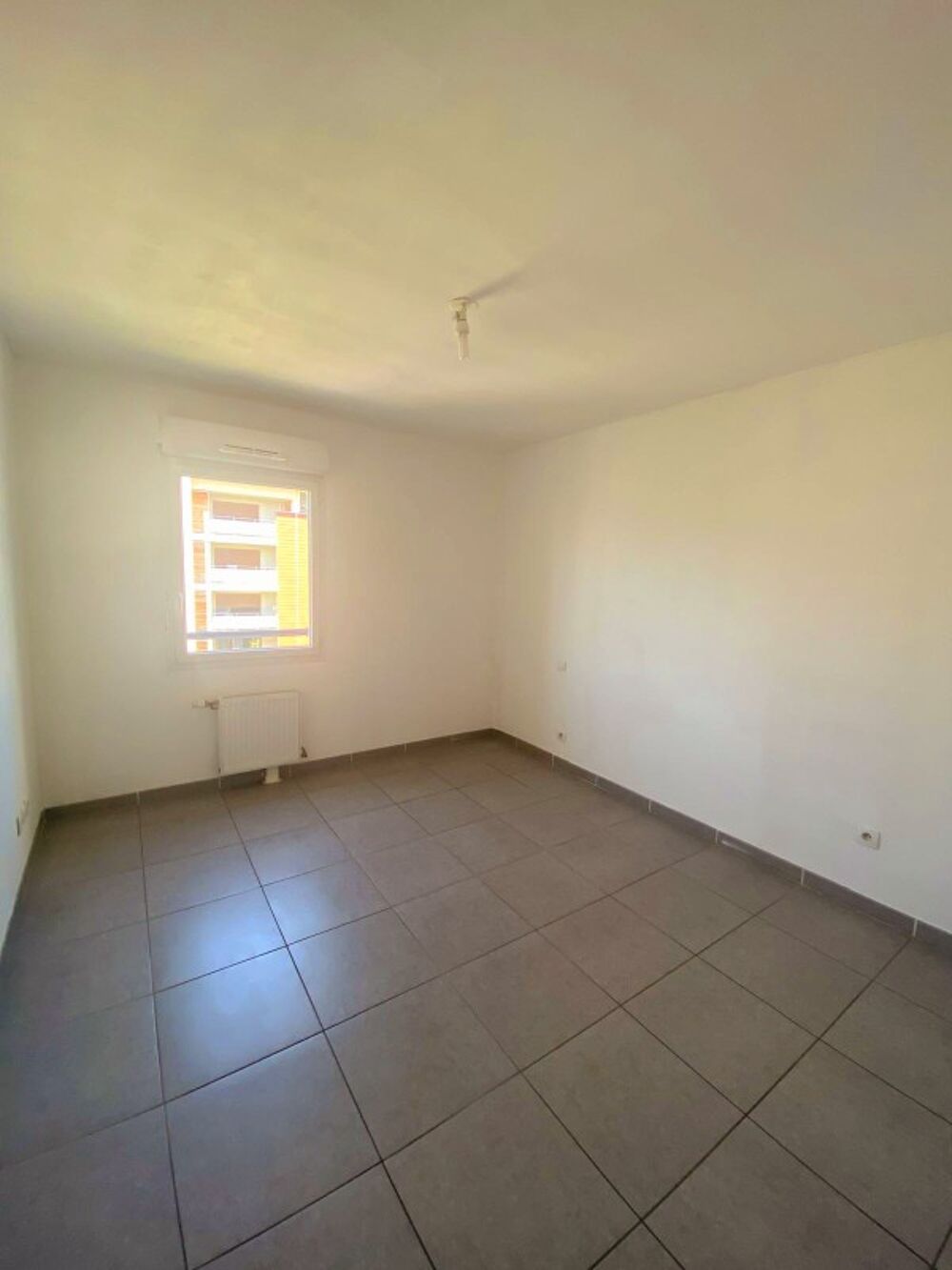 Location Appartement T2 avec balcon et parking à MARSEILLE Marseille 14