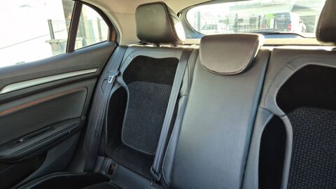 M&eacute;gane IV 1.2 TCe 130 EDC7 Intens - Automatique 2017 occasion 22980 Vilde Guingalan
