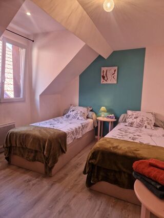  Maison à louer 5 pièces 140 m²