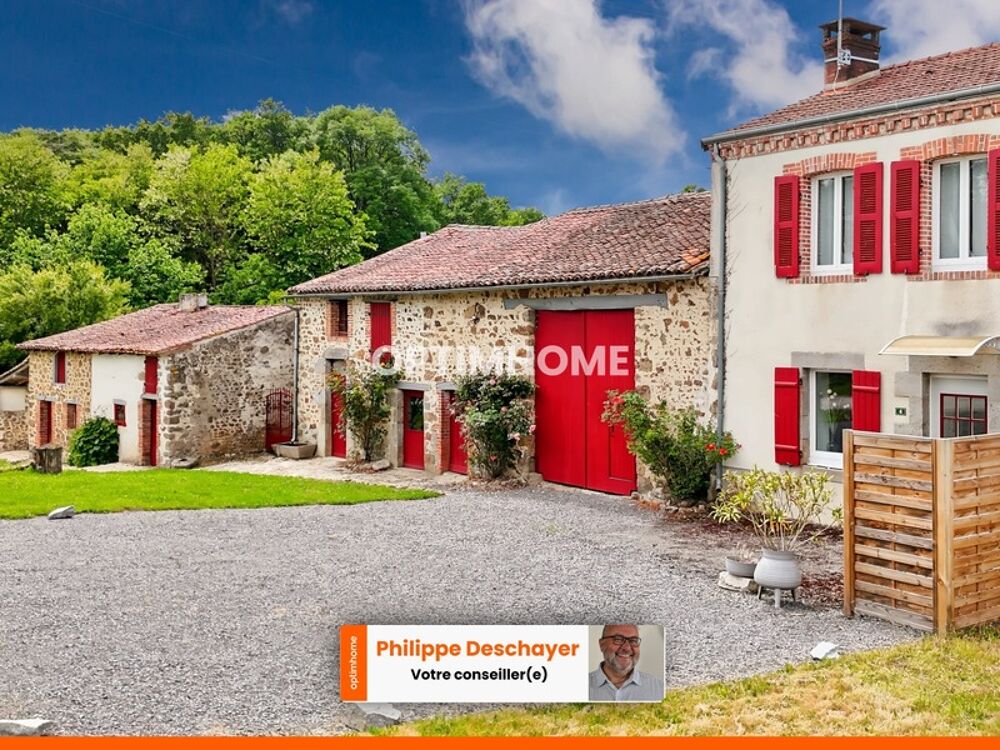 Propriété de Charme - 108 m² - 6 pièces - 4 Chambres - Piscine - Granges et Dépendances - Terrain 7 744 m² - MAGNAC LAVAL (87)