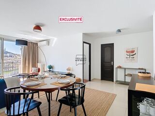  Appartement à louer 5 pièces 91 m²