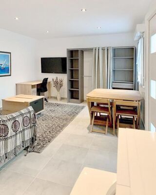  Appartement à louer 1 pièce 22 m²