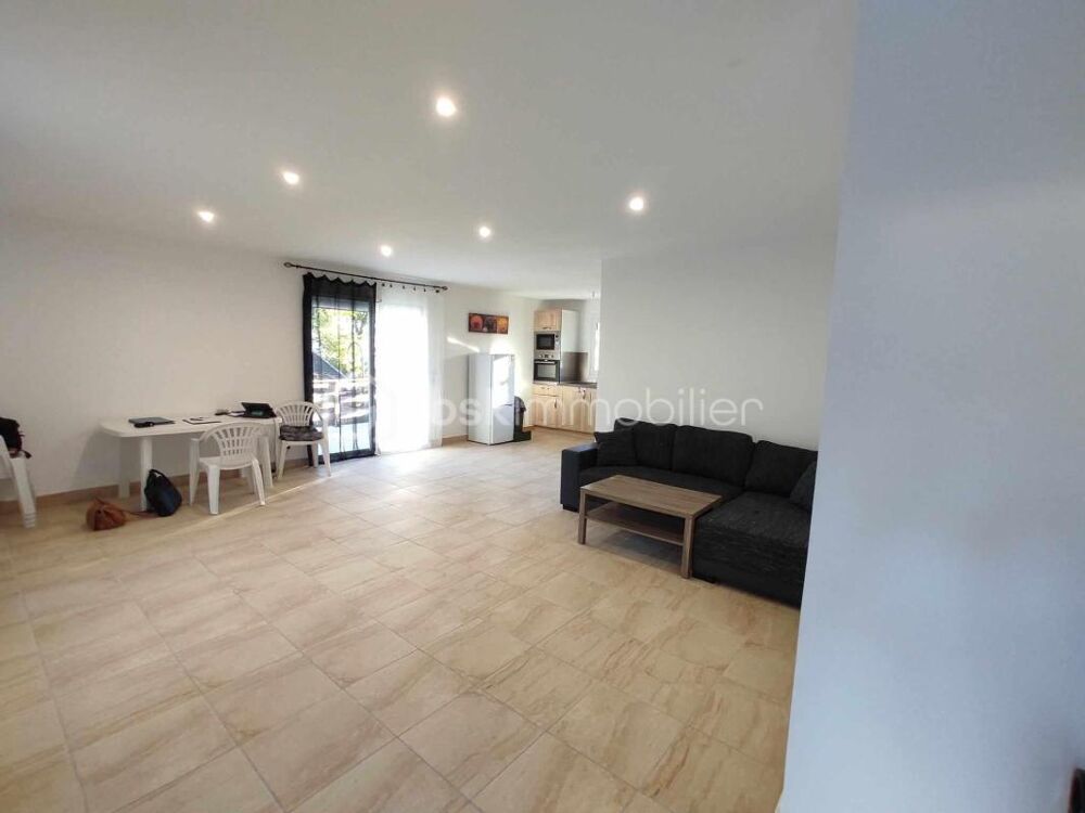 Vente Maison Maison plain pied avec terrasse , jardin et garage Pradelles cabardes