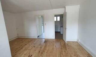  Appartement à louer 1 pièce 31 m²