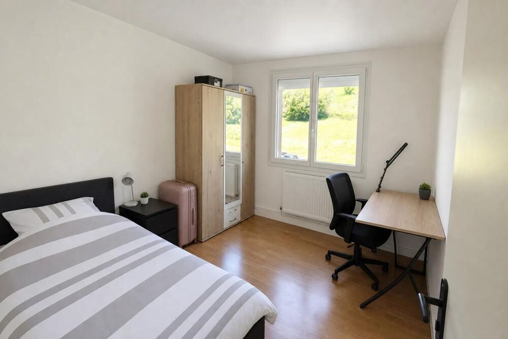 Appartement rénové 4P 79m² loué à Darnétal