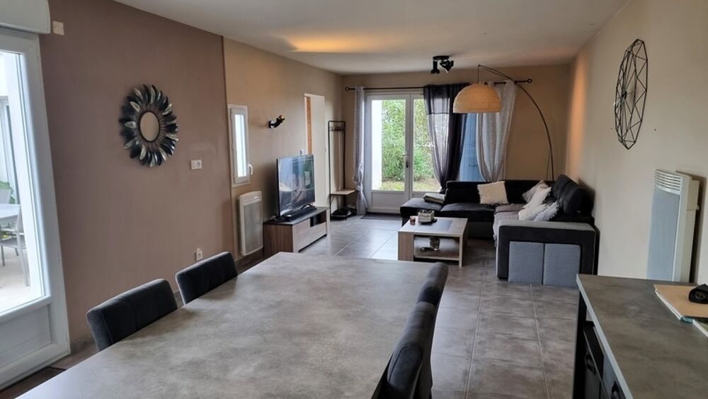 Vente Maison Charente Maritime (17), A vendre St-PIERRE OLERON charmante maison pêcheur P3 98m² plain-pied sur Terrain de 687m² Saint pierre d oleron