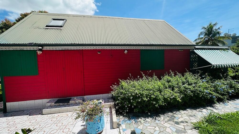 � vendre  Propri�t�/ch�teau Sainte-Anne (97180)