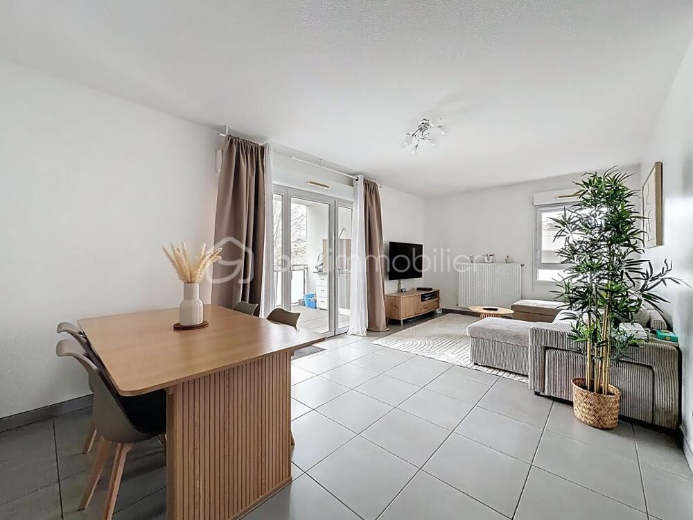 Appartement T3 de 72m2 avec Terrasse + Parking
