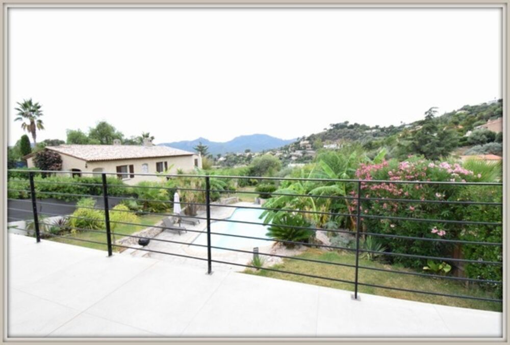 Maison à vendre 5 pièces Les Thermes rénovation récente et jardin exotique Vidéo disponible