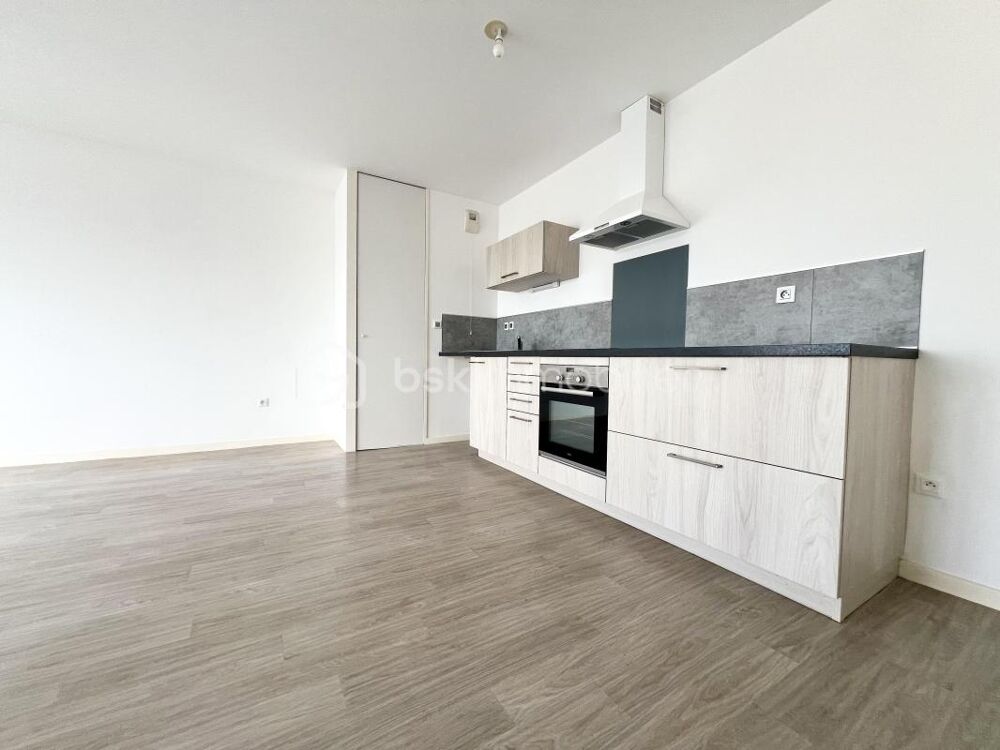 Location Appartement Appartement type 3 avec terrasse et place de parking Bezannes