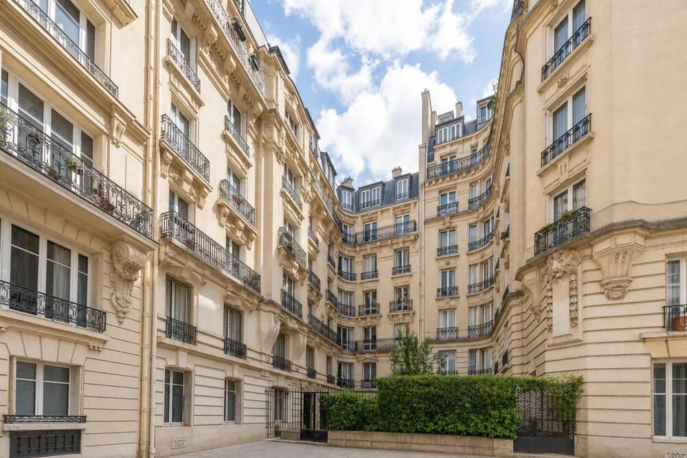 Vente Appartement Studette lumineuse avec vue à Paris 6ème Paris 6
