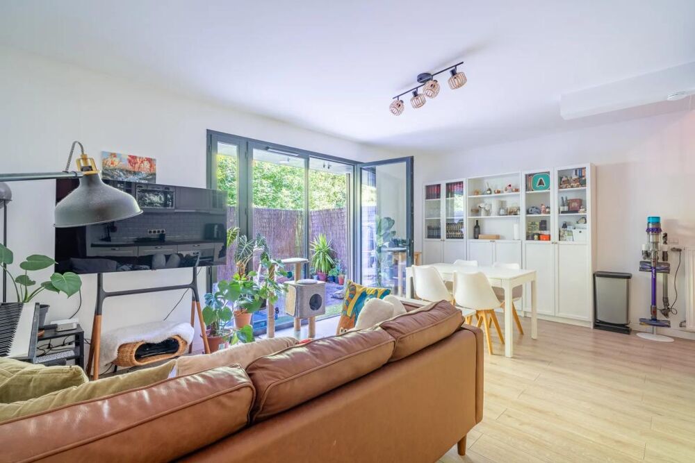 Appartement DUPLEX de 3 pièces de 64 m² à Stains