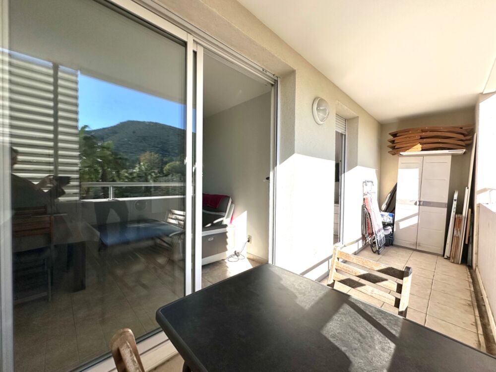 Vente Appartement T3 de charme avec Terrasse et Box en sus – Marseille 9e, Traverse Regny – secteur Cabot / Saint-Tronc Marseille 9