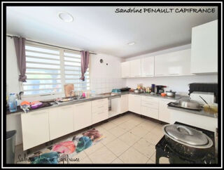  Maison à vendre 8 pièces 195 m²