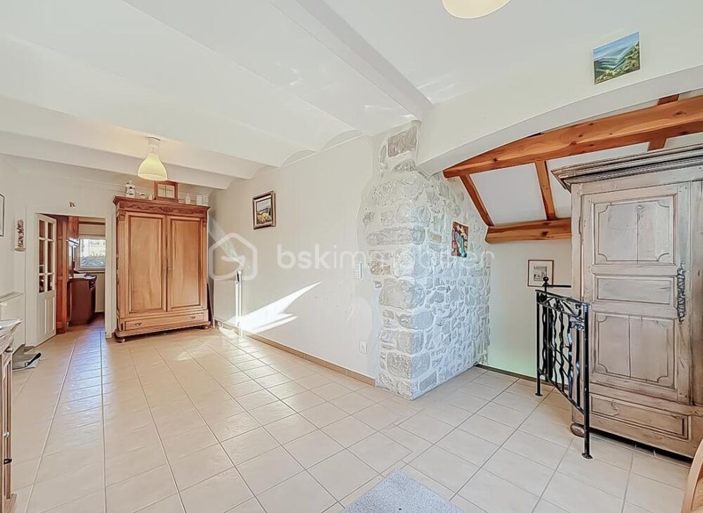 *** MAISON DE VILLAGE T4 DE 119 M² AVEC CAVE ET JARDIN  ROUSSON ***