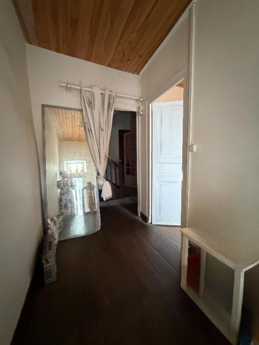 Vente Immeuble La Rochefoucauld. Immeuble avec magasin et appartement La rochefoucauld