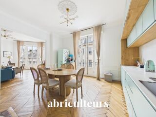  Appartement à vendre 7 pièces 198 m²