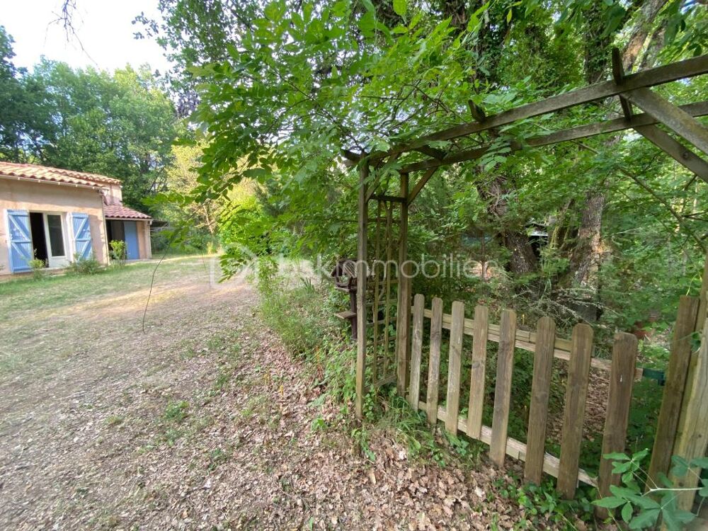 Saint-Martin-de-Castillon (84750) - Maison plain-pied avec mezzanine - 3 chambres - jardin clôturé de 1 055 m²