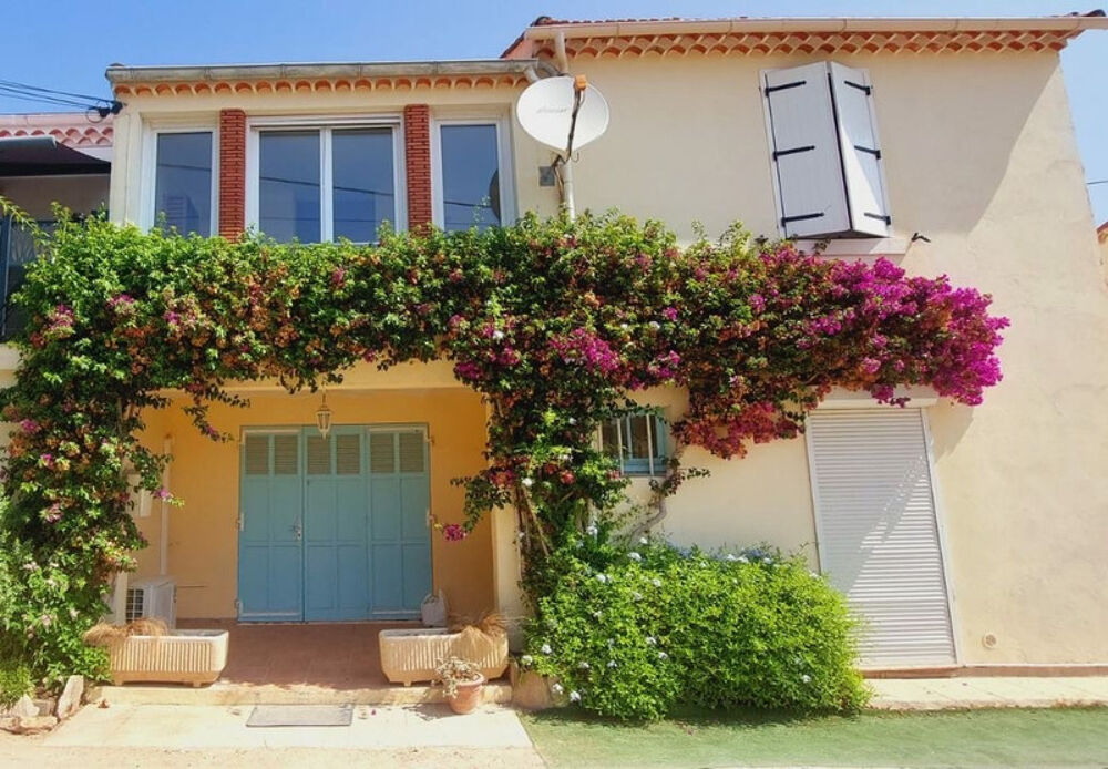 Vente Maison Maison à vendre 6 pièces LE LAVANDOU-SAINT CLAIR (83) Le lavandou